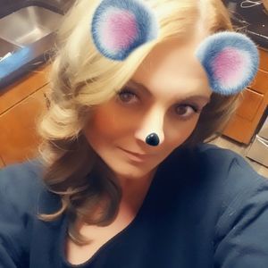 Meet your Posher, Rochelle